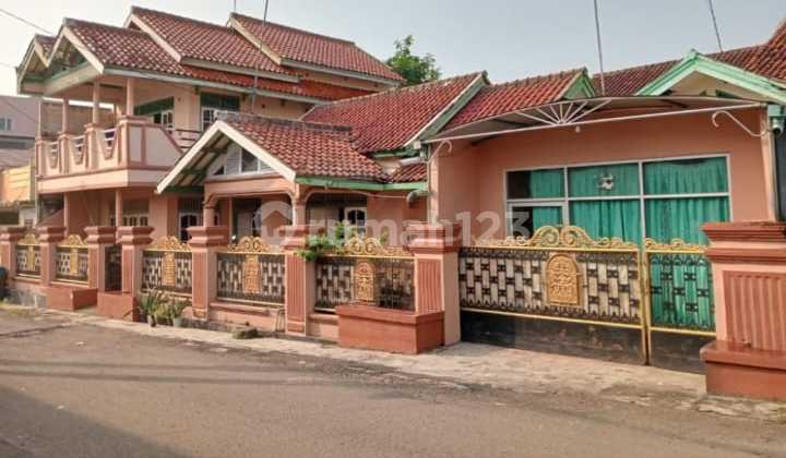 2-Story House in a Strategic Location Near Kp3b Serang Banten