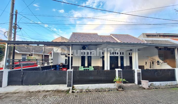 Fully Furnished Hook House for Quick Sale in Pondok Indah, Serang, Banten