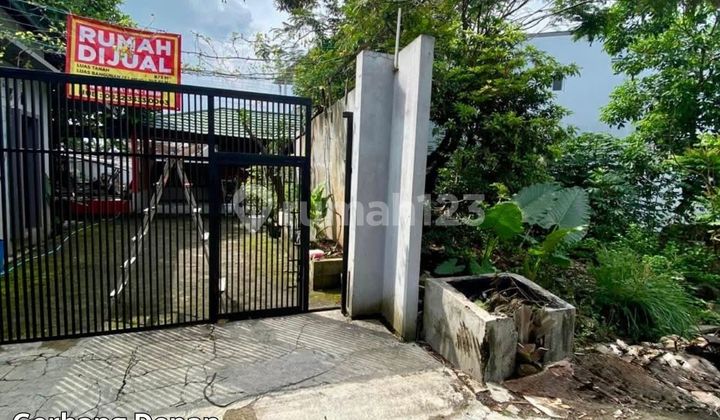 2-Story House with Fish Pond in Bumi Rakata Asri, Cilegon, Banten 2-Story House with Fish Pond in Bumi Rakata Asri, Cilegon, Banten