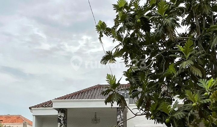 Serang Banten House, City Close to Surosoan Banten Mosque, Large Land