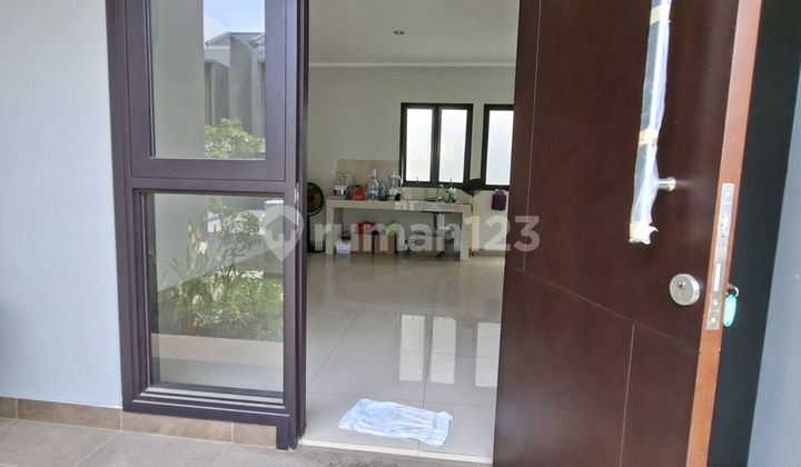 ********. Cluster Regia, Summarecon Crown Gading 2