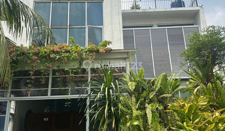 Rumah Mewah Lokasi Strategis di Pulo Asem Timur Raya, Pulo Gadung, Jakarta Timur 2