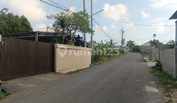 Very Spacious House Warehouse