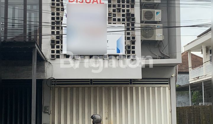 RUKO 2 LANTAI DI PINGGIR JALAN, STRATEGIS DAN MENGUNTUNGKAN RUKO 2 LANTAI DI PINGGIR JALAN, STRATEGIS DAN MENGUNTUNGKAN