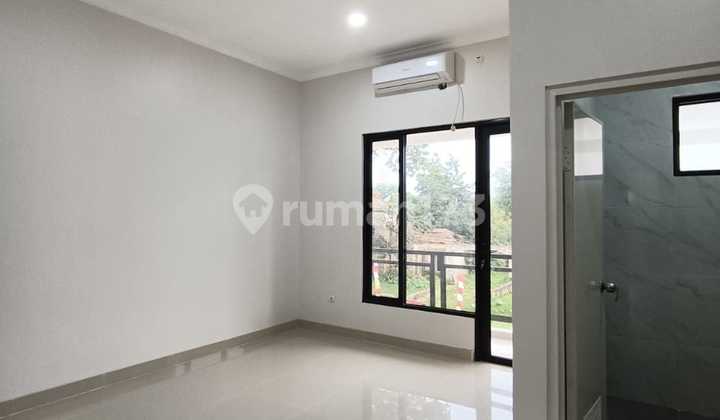 Rumah Mewah 2 Lantai Siap Huni 2