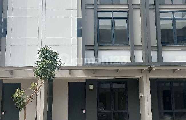 Ruko Latinos Business District* 3 Lantai