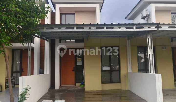 Rumah Citra Raya View Danau