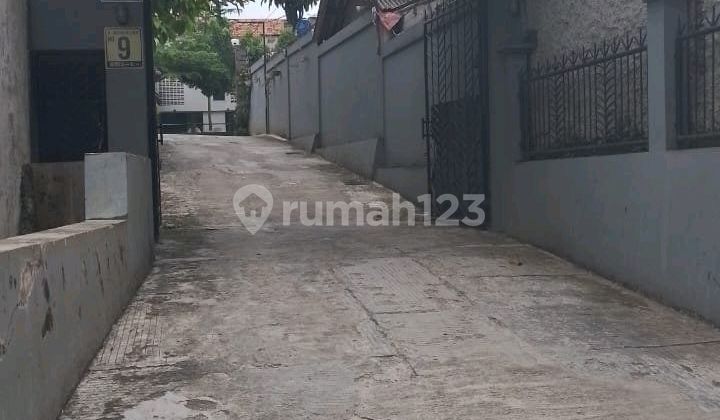 Residential House Can Be Used as a Business Location Behind Techno BSD Near Puspitek Raya Residential House Can Be Used as a Business Location Behind Techno BSD Near Puspitek Raya