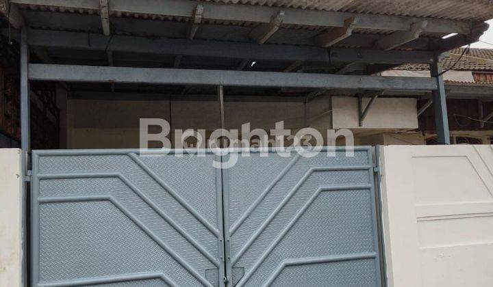 RUMAH 1 LANTAI BANGUNAN TUA TAMAN KOTA JAKARTA BARAT 1