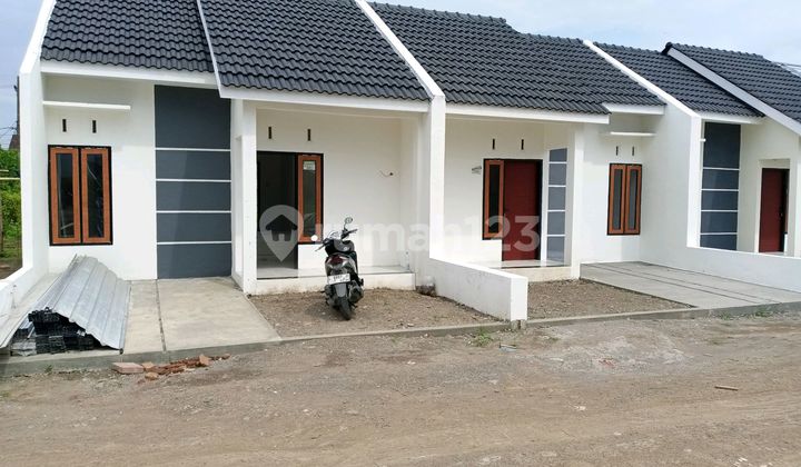 Rumah Kesamben +-5Km (7 Menit) Barat Alon Alon Mojokerto