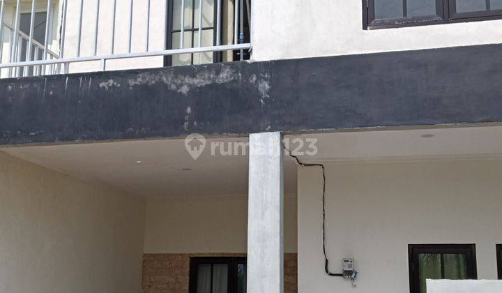 Rumah 2 Lantai Akses Kota Harga Kabupaten 1