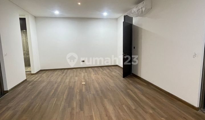 For Sale Golf Island House 10x34 Catalya with Lift Ready to Occupancy