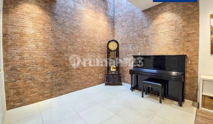 Rumah Cakep Puri Mansion 8x15 Fully Furnish Siap Huni 2