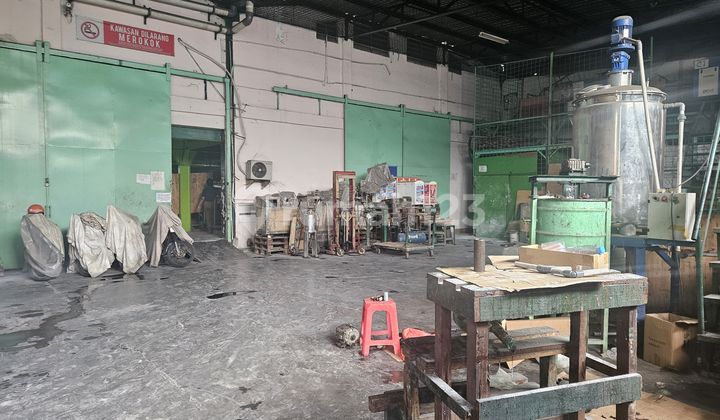 Poglar Kapuk Warehouse 1300m2 40 ft Access Poglar Kapuk Warehouse 1300m2 40 ft Access