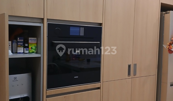 Rumah Golf Island 8x20 Cakep siap huni Semi Furnished 2