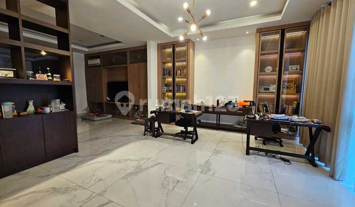 Jual Rumah CAKEP Elang Laut 258m2 Siap Huni tinggal bawa koper