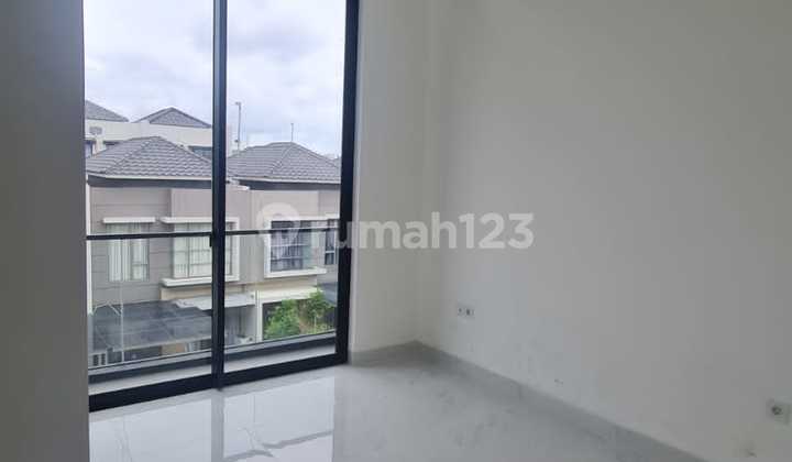 Golf Island PIK House 5x15 Brand New Neat Ready to Occupy