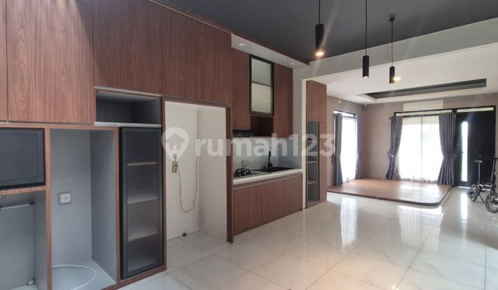 Jual Murah, Rumah Type Sudut Sebelah Taman dengan View Danau di Tatar Tarubhawana, Kota Baru Parahyangan, Bandung 2