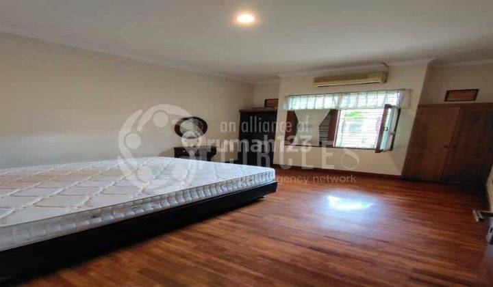 Spesial Requestt Hunian Semi Furnish Cantik di Area Setra Indah 6