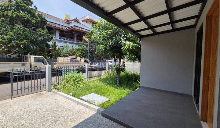 Baru Renovasi Dengan Luas Tanah Besar, Rumah Modern di Kawasan Tenang Leuwisari, Bandung 2