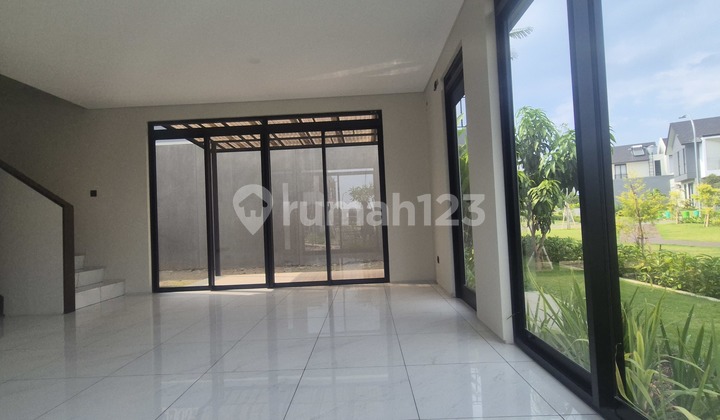 For Sale Rumah Baru 2 Lantai Lokasi di Tatar Paling Favorite, Kota Baru Parahyangan, Bandung 2