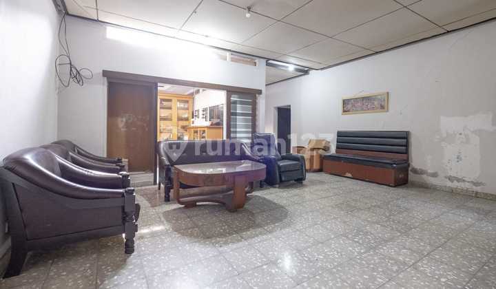 Di Bawah NJOP, Dijual Cepat Rumah Dengan Luas Tanah Besar di Lembah Sukaresmi, Bandung 1