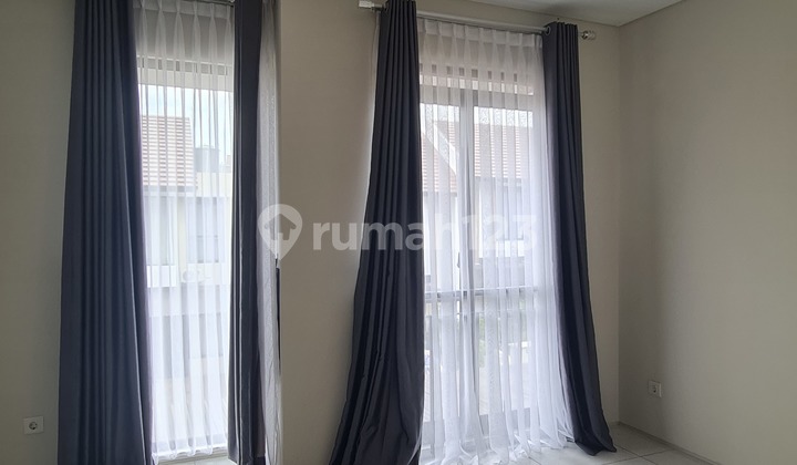 Jual Cepat! Rumah Nyaman Berlokasi Ditatar Favorite Kota Baru Parahyangan, Bandung