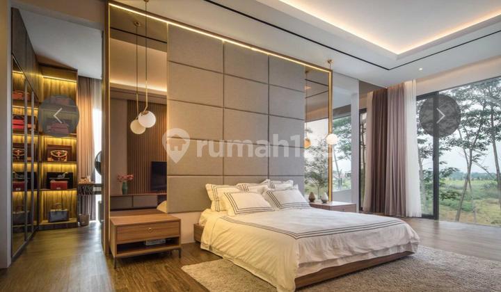 Luxury House For Sale, Dengan Desain Exclusive Di Kawasan Kota Baru Parahyangan, bandung
