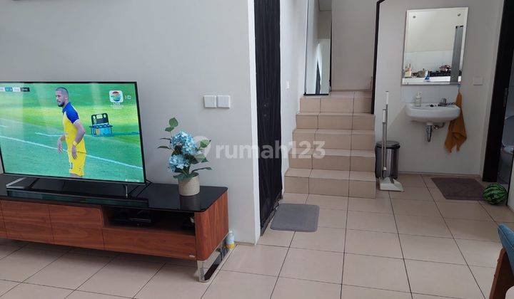 Rumah Cantik Semifurnish Lokasi Di Top Area Kota Baru Parahyangan 1