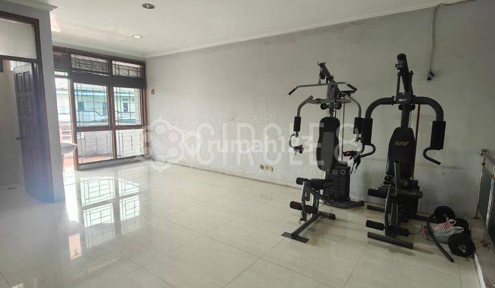 Hot Deal Sale Rumah Nyaman 2 Lantai Di Kawasan Holis Cigondewah, Bandung 1