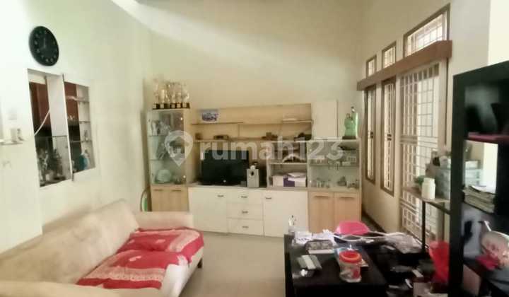 Harga Turun Jauh! Rumah Rapi Dan Terawat Di Lingkungan Tenang Taman Kopo Indah, Bandung 2