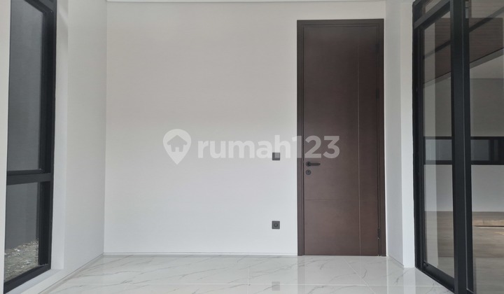 Rumah Cantik Posisi mainroad Tatar Baru, Cek Segera Di Kota baru Parahyangan, Bandung 2