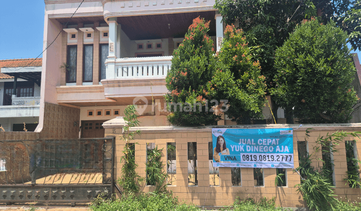 Rumah Tinggal Nyaman Berlokasi Dikawasan Tenang Cijawura, Bandung 1