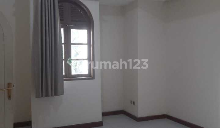 Paling Strategis! Rumah Berlokasi Di Mainroad, Bisa Untuk Usaha Di kawasan Ramai, Halimun, Bandung 2