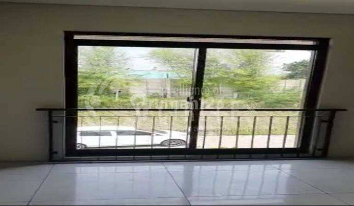 Siap Huni, Rumah Tinggal 2 Lantai Kondisi Terawat di Kota Baru Parahyangan, Bandung 1