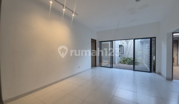 Urgent Survey! Beautiful Ready-to-Occupy House in the Quiet Area of Leuwisari, Bandung 2