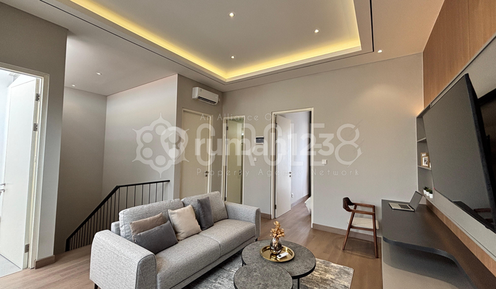 Jual Cepat! Rumah Mewah Lokasi Ditengah Kota, Taman Sakura, Bandung Jual Cepat! Rumah Mewah Lokasi Ditengah Kota, Taman Sakura, Bandung