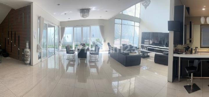 Super Luxury House Sudah Semi Furnish Di Cluster Elite Mekar Wangi, Bandung