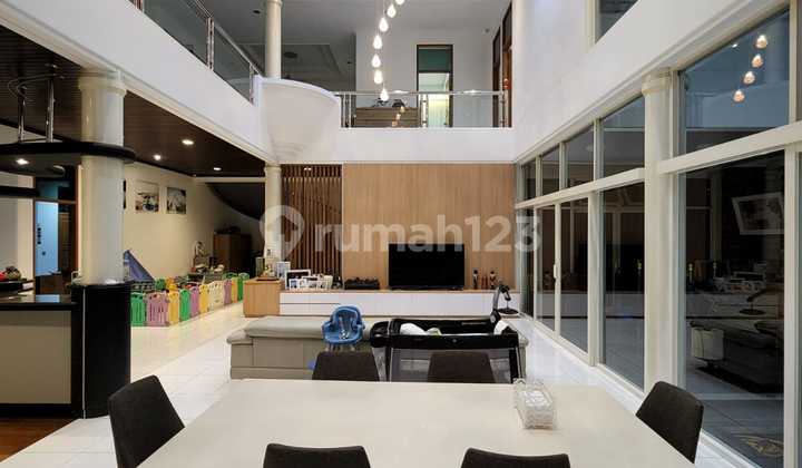 For Sale Luxury House Dengan Fasilitas Keren Di Kawasan pasirluyu barat, Bandung 2