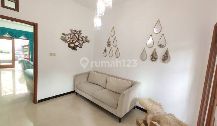 For Rent.. Rumah Cantik Sudah Furnish Di Kawasan Geger Kalong, Bandung 2