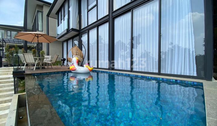 For Sale! Luxury Villa Dilengkapi dengan Heated Swimming Pool di Kawasan Dago Village, Bandung
