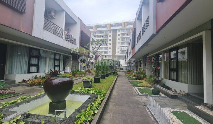 Dijual Rumah Cantik Siap Huni Dikawasan Ramai Komp Maple, Bandung 2