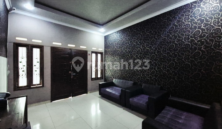 Good Investment, Rumah Kost Berlokasi Strategis Bangunan Rapi dan Kokoh di Kawasan Cimahi Utara Good Investment, Rumah Kost Berlokasi Strategis Bangunan Rapi dan Kokoh di Kawasan Cimahi Utara