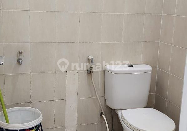 House for Rent in Ketintang, Surabaya 2