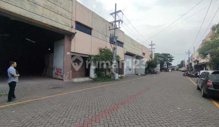 Warehouse for Rent in Tritan Taman Sidoarjo Warehouse for Rent in Tritan Taman Sidoarjo