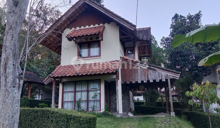 Sell Cheap Villa Grand Whiz Trawas Sell Cheap Villa Grand Whiz Trawas