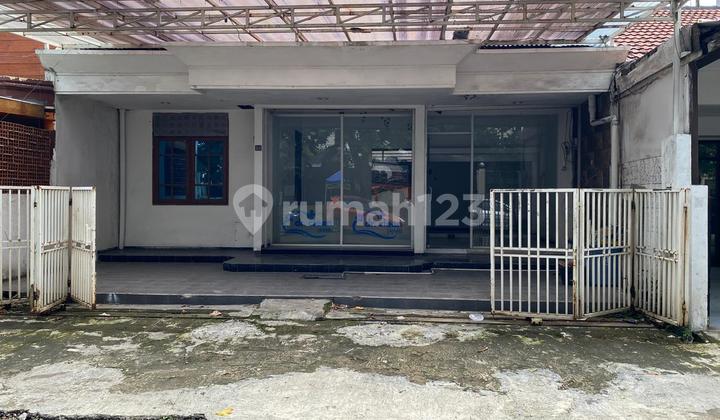 Disewakan Rumah Usaha Raya Darmo Baru Barat Sby