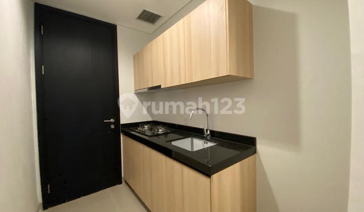 Disewakan Cepat  Apartmen Southgate Residence 3 BR Luas 161 sqm Sangat Terawat, Jakarta Selatan 2