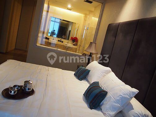 Disewakan Apartment at Senopati Suites Type 2 BR Luas 131 m2 Full Furnished – Prime Location in South Jakarta 2