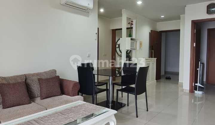 For Quick Sale: Sahid Sudirman Apartment, Tanah Abang, Move-In Ready, 2 Bedrooms, 90 M2 Area.